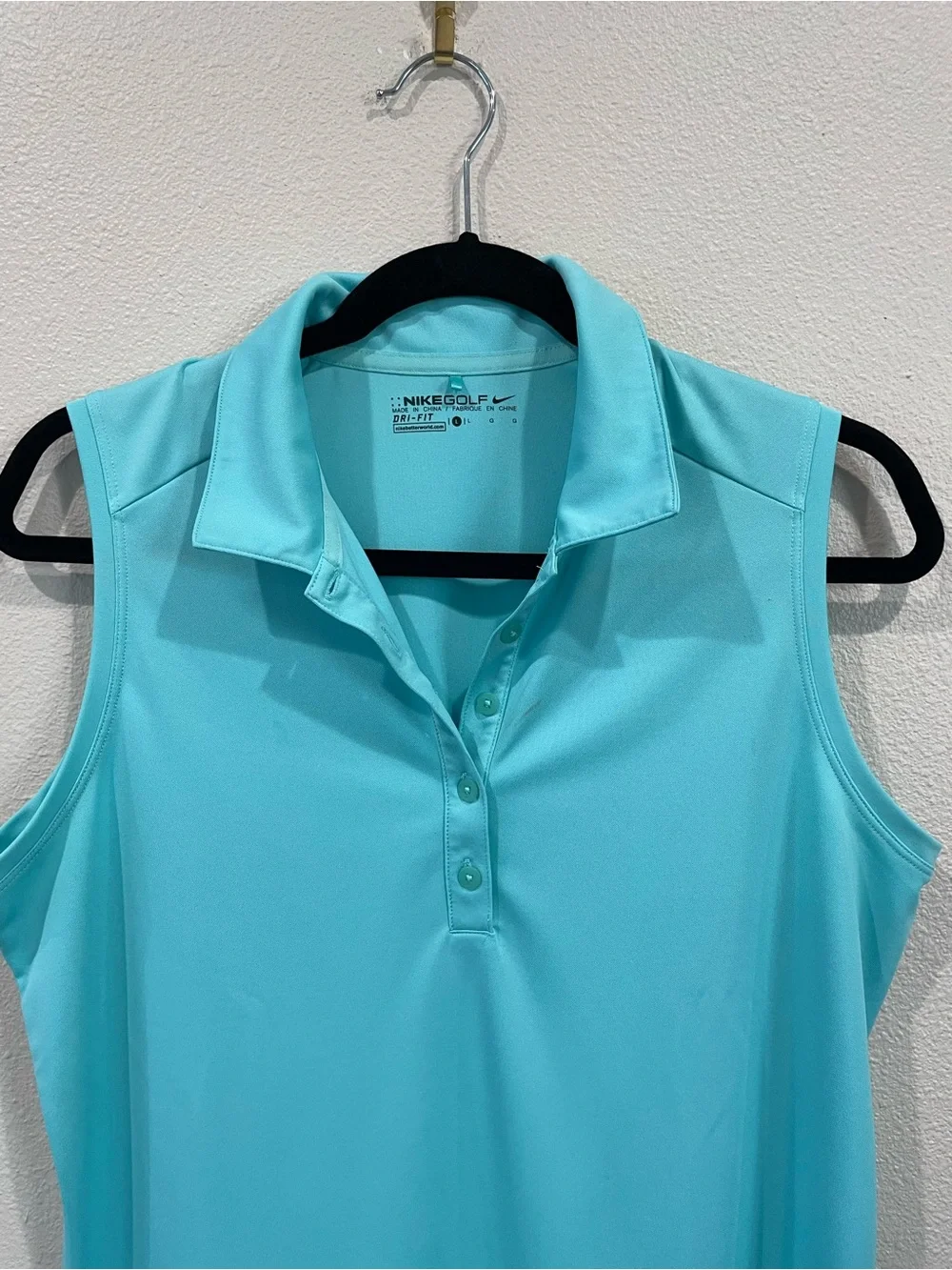 Nike Women’s Sleeveless Tank - Mint Color